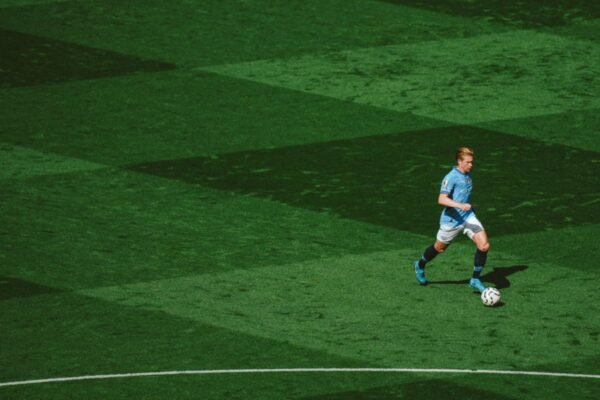 Courtois: De Bruyne adalah Salah Satu Pemain Terbaik dari Belgia
