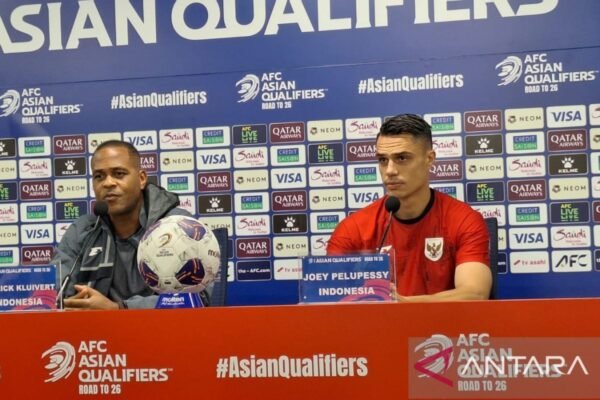 Kluivert: Timnas Indonesia Tetap Fokus Hadapi Jepang