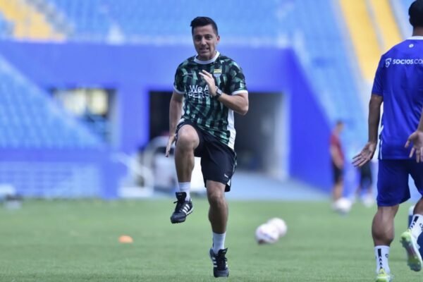 Persib Bandung Rencanakan Program Latihan Mandiri Selama Masa Libur